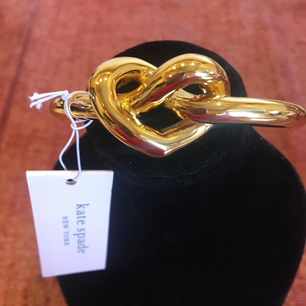 NWT Kate Spade ♠️ love me knot bracelet